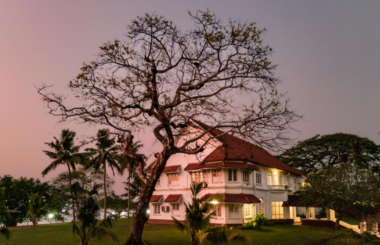 Amritara The Poovath Beachfront Heritage, Fort Kochi Exterior foto